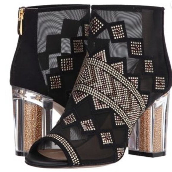 Katy Perry Collections Shoes - 👠 Katy Perry Stylish Boots 👠